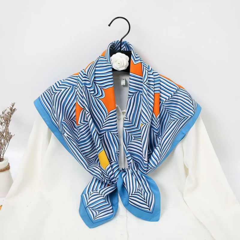 90cm Square Scarf High Quality - Ascot Neck Scarf recension och pris