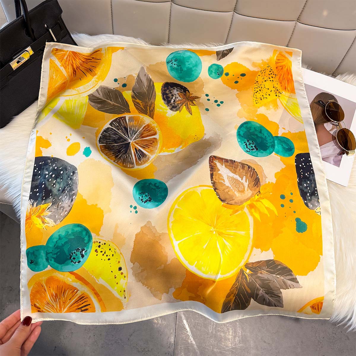 Fashion Lemon Fruit Pattern Sq - Ascot Neck Scarf recension och pris