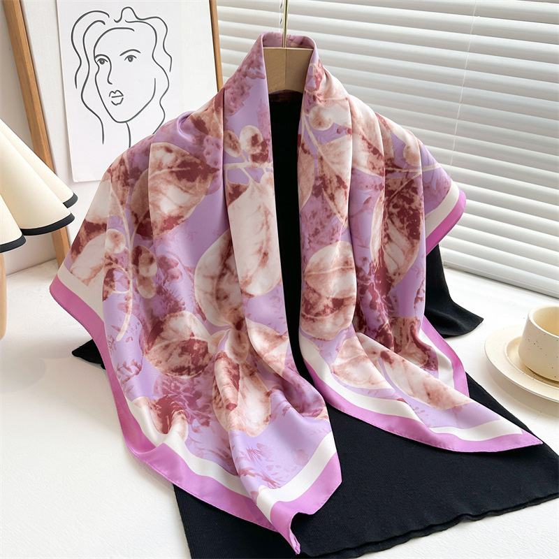 Retro 90cm Printed Large Squar - Scarf Silk Square recension och pris