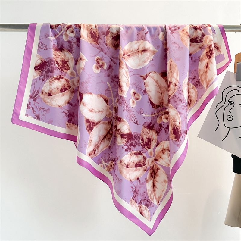 Retro 90cm Printed Large Squar - Scarf Silk Square recension och pris
